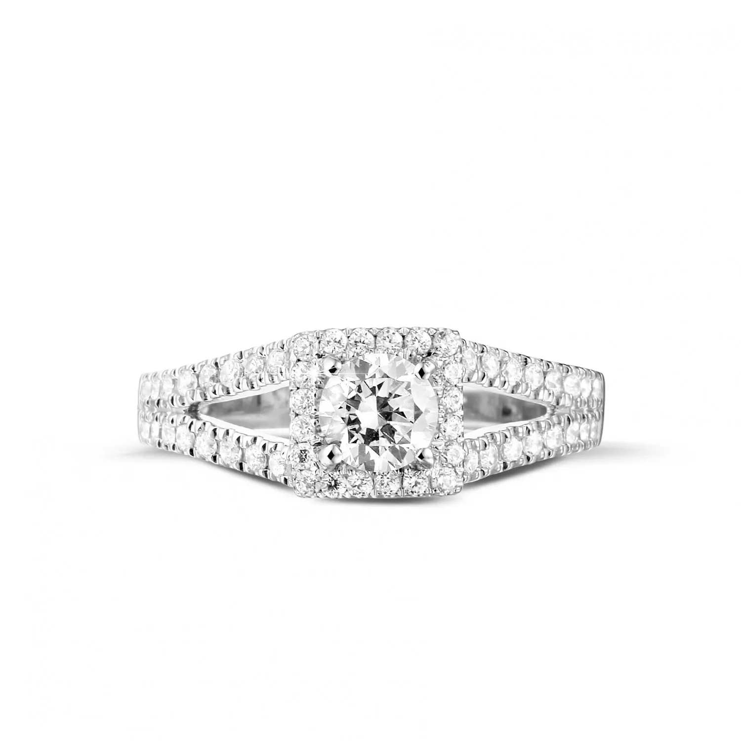 0.50 quilates anillo de platino de diamantes con diamantes en los lados 