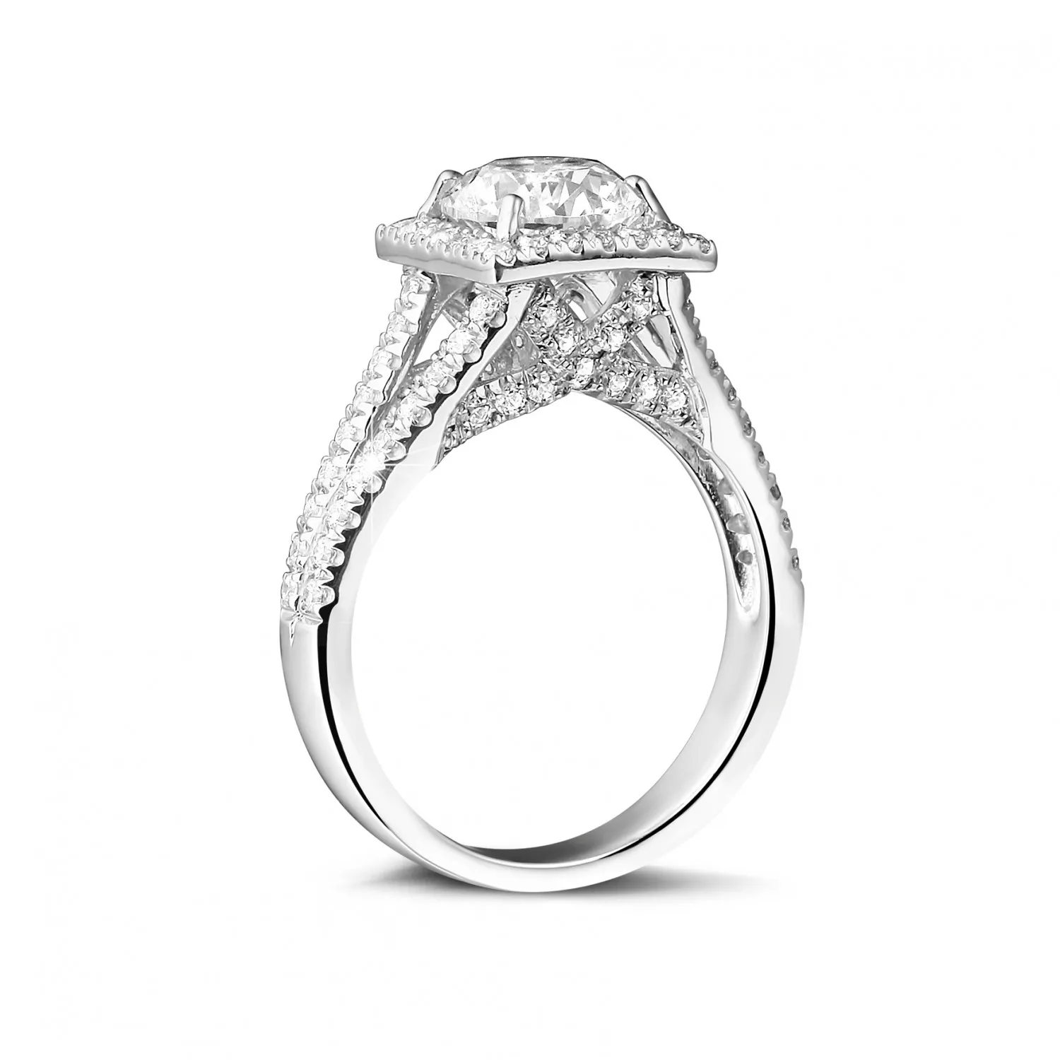 1.50 quilates anillo de platino de diamantes con diamantes en los lados 