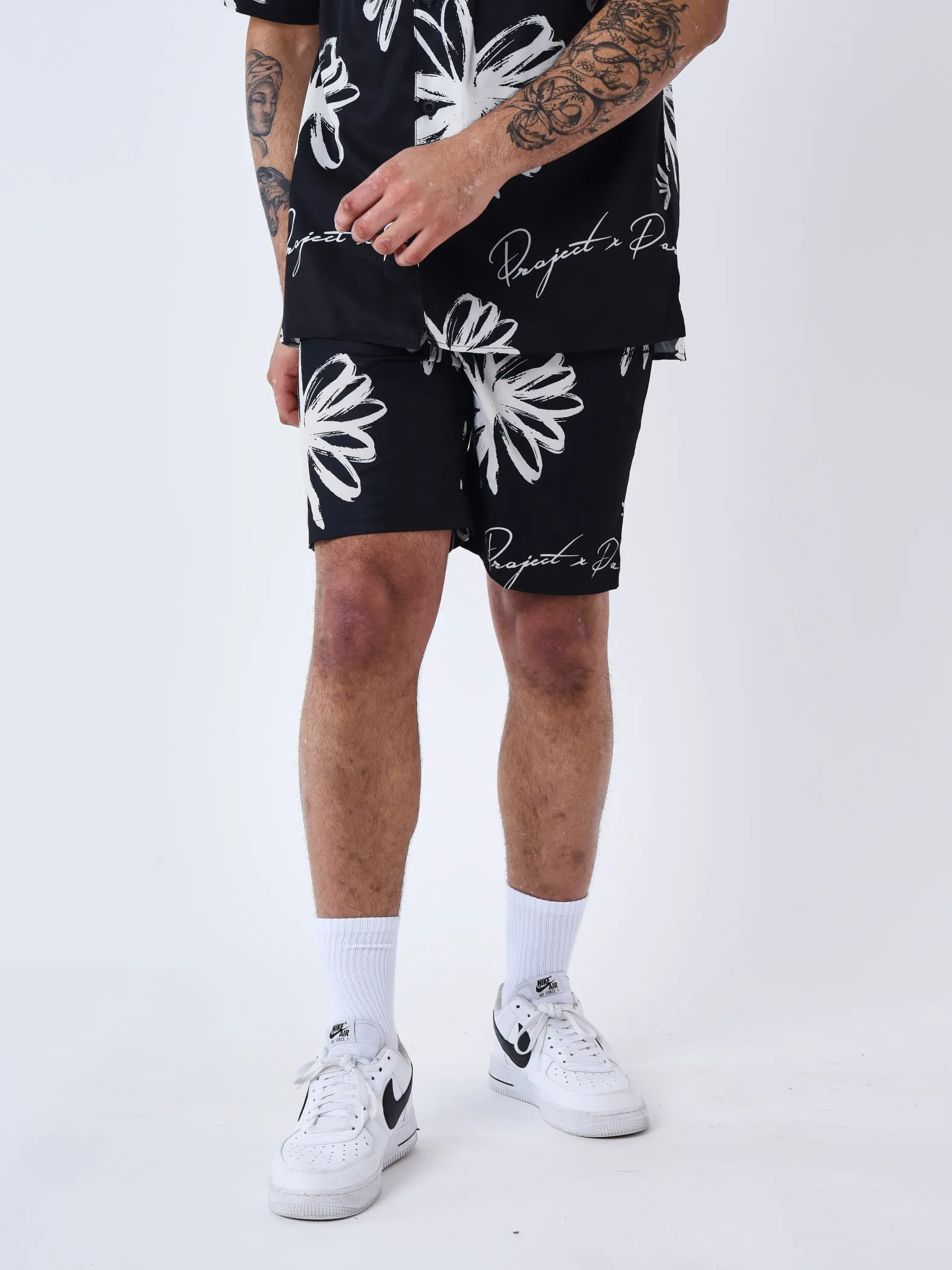 all over Pantalones cortos boceto florido