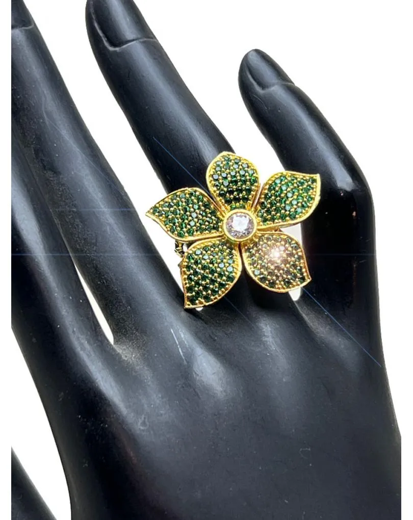 ANILLO GRANDE MUJER CON FLOR VERDE Y CIRCONITA PARA LOOKS DE FIESTA