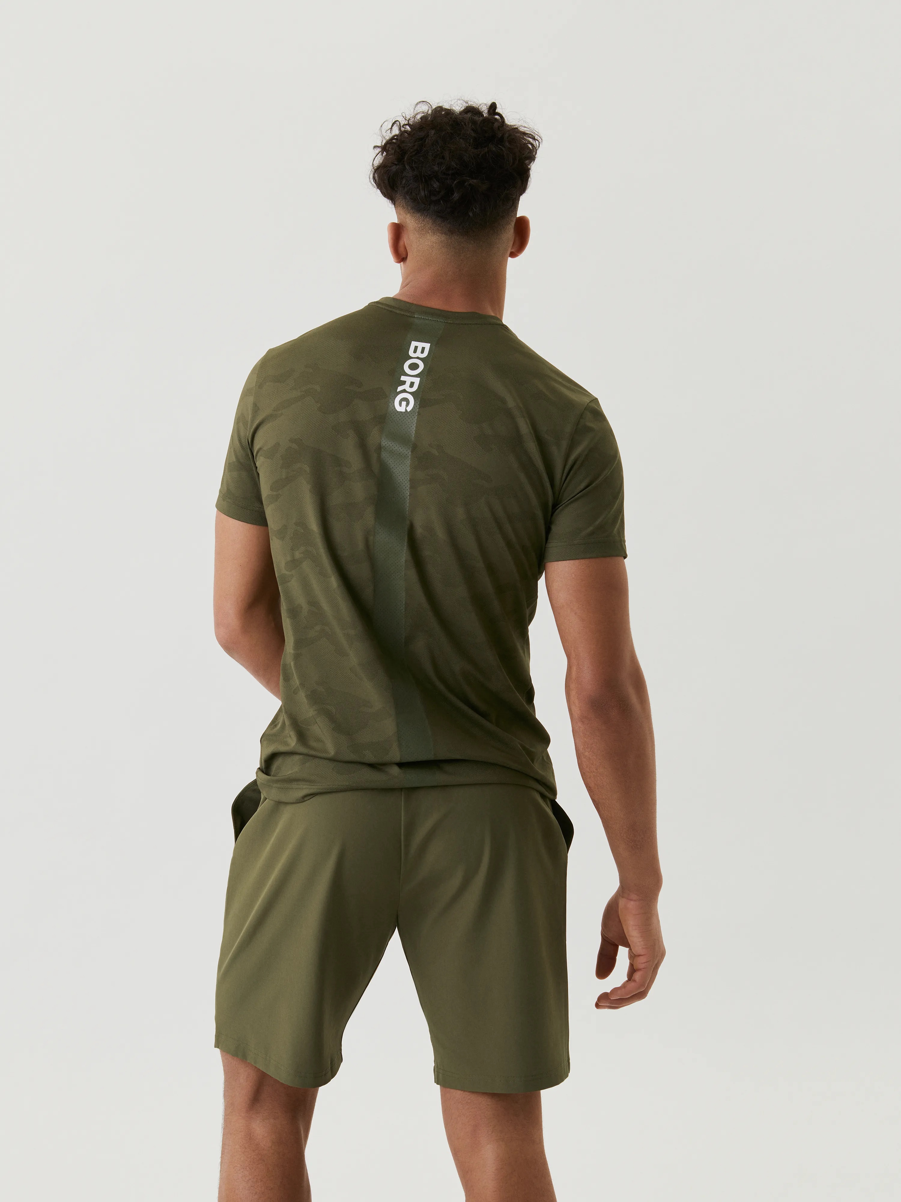 BORG PERFORMANCE TSHIRT