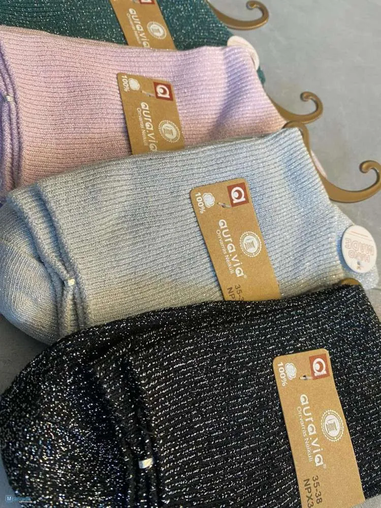 CALCETINES CON HILO BRILLANTE  30 UDS.
