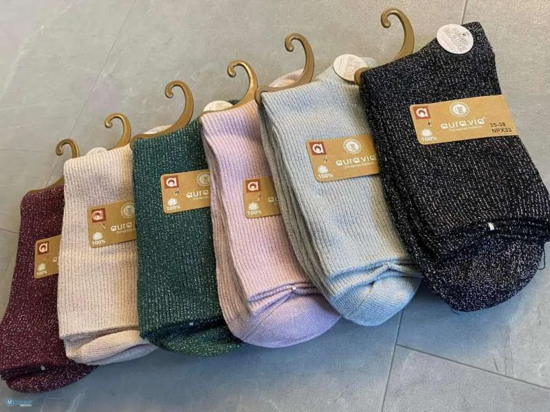 CALCETINES CON HILO BRILLANTE  30 UDS.