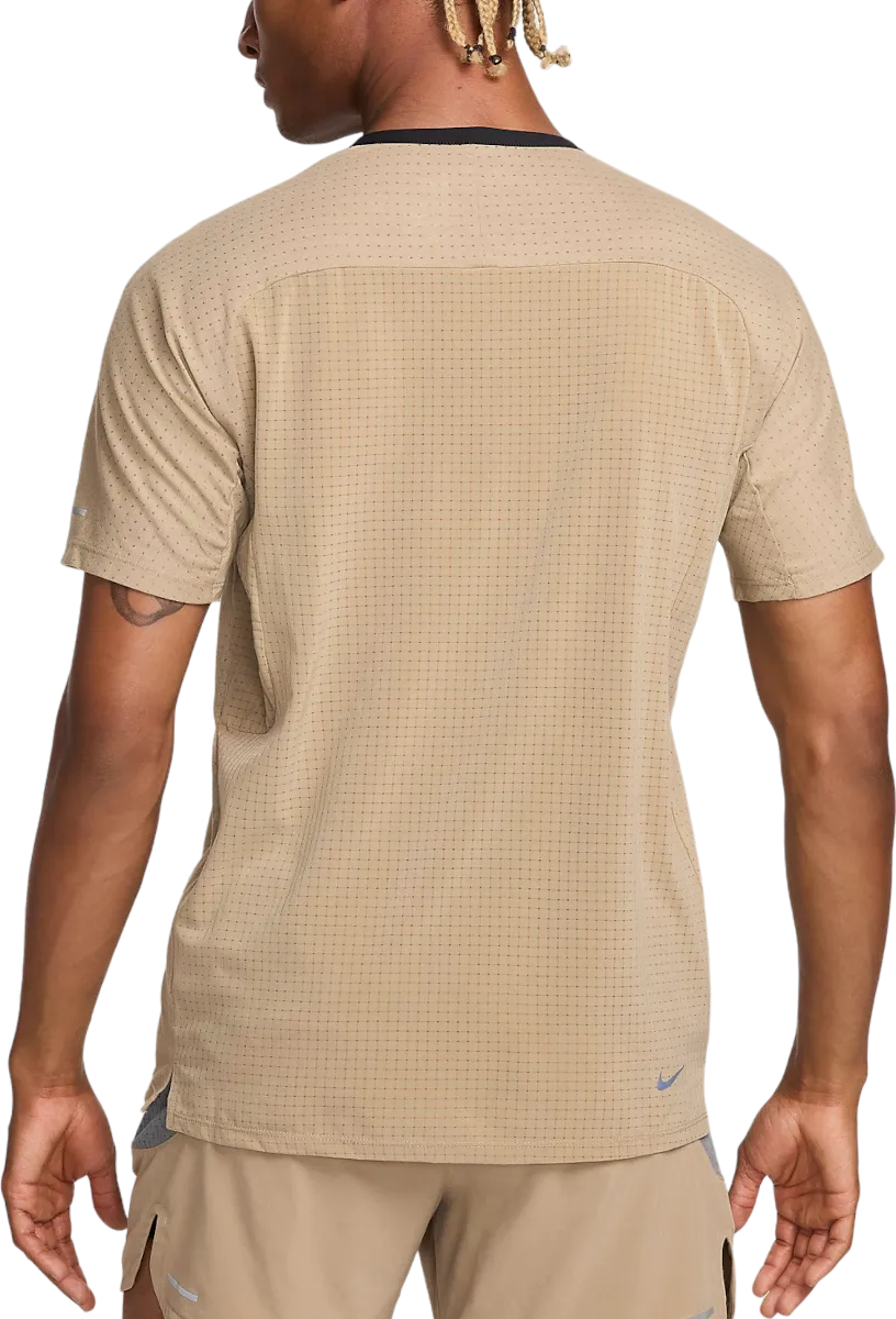 Camiseta Nike Trail Solar Chase