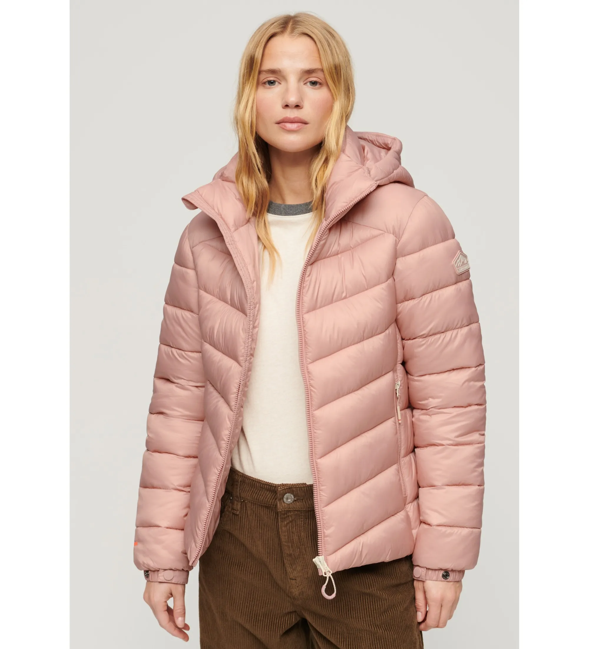 Chaqueta acolchada con capucha Fuji rosa