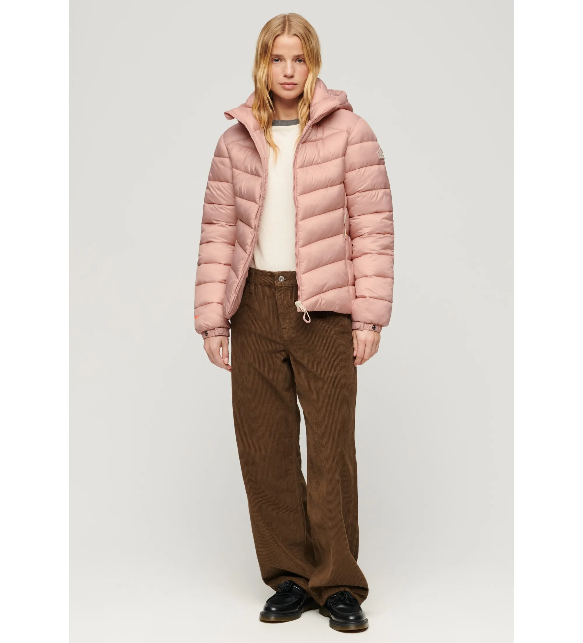 Chaqueta acolchada con capucha Fuji rosa