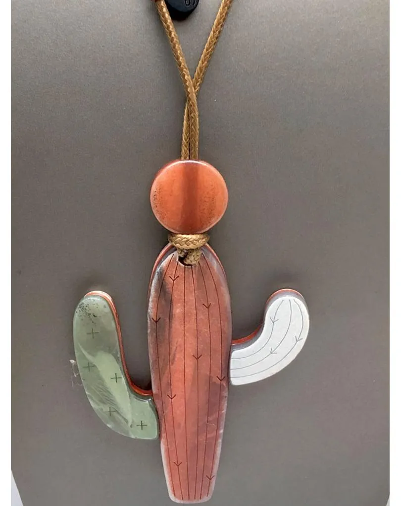 COLLARES LARGOS CON BONITO COLGANTE NARANJA DE CACTUS