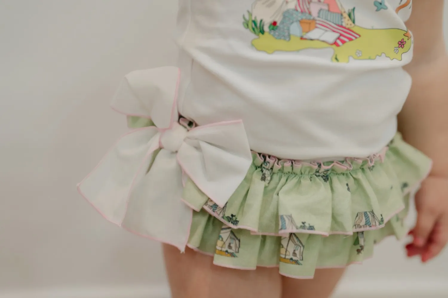 Conjunto para niña de Pio pio colección Camping