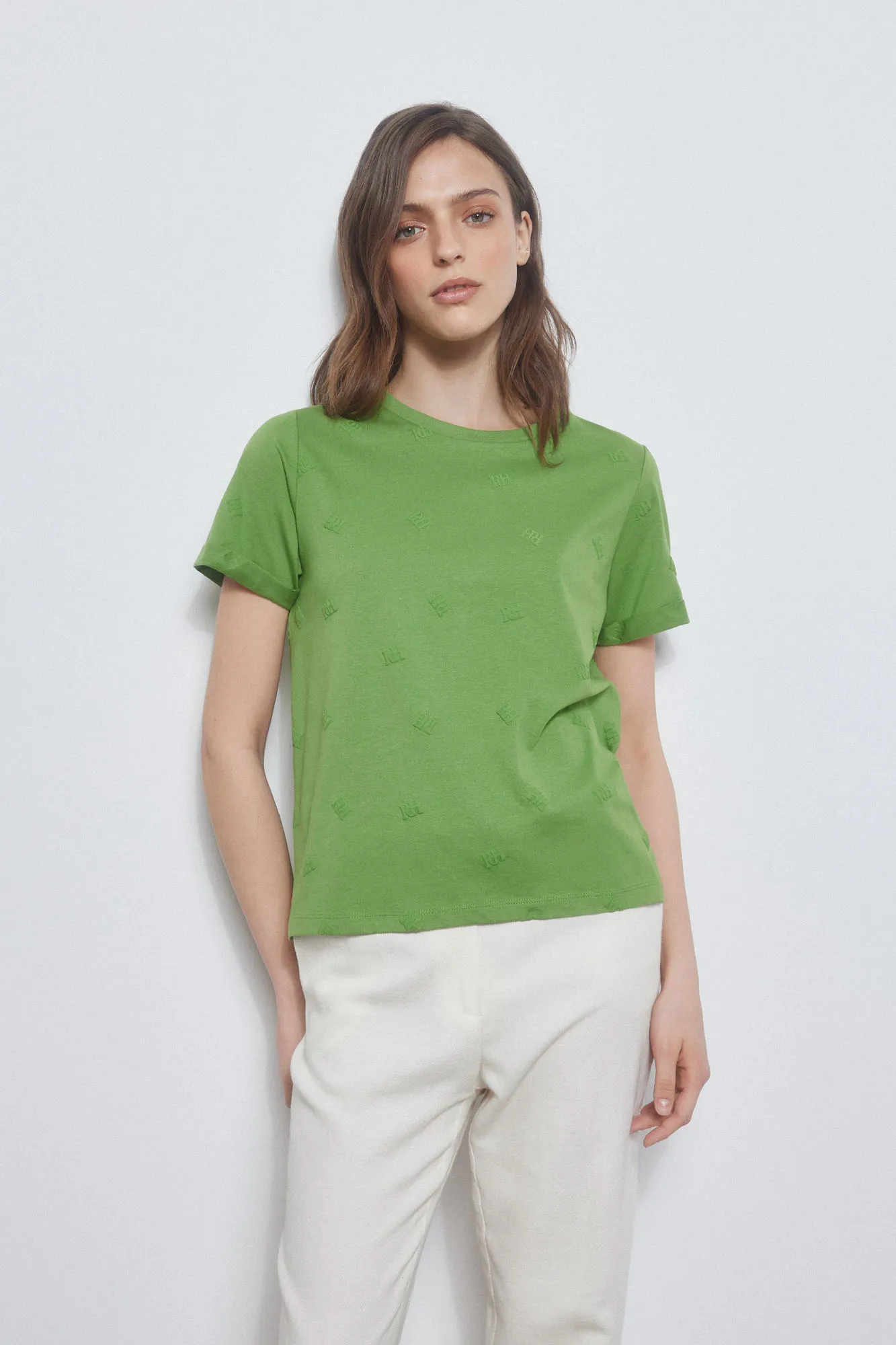 ESSENTIAL LOGO TSHIRT