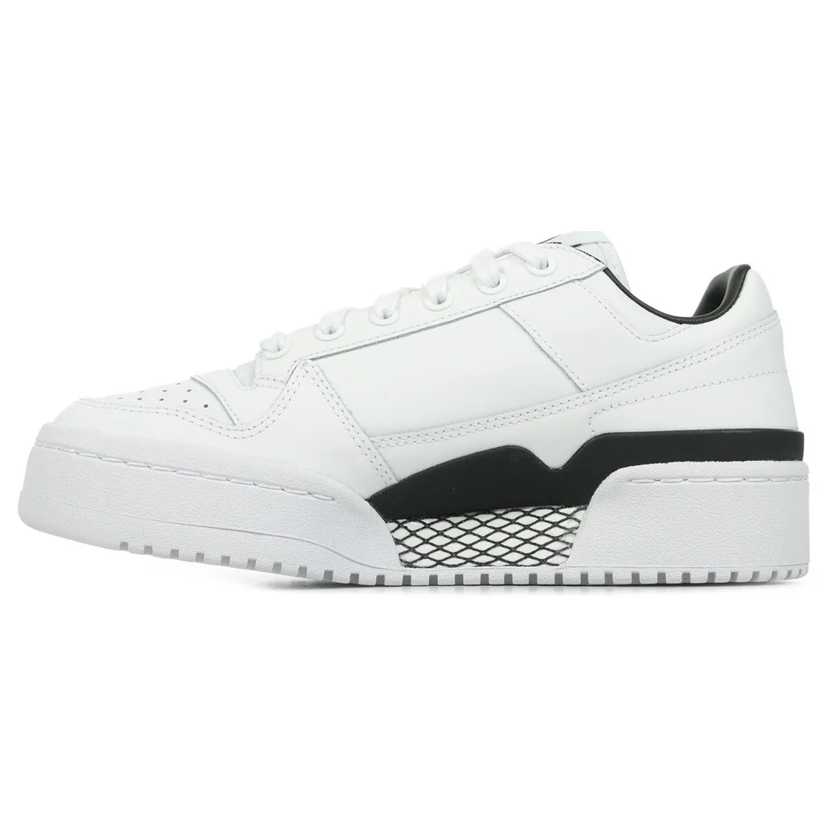 Forum Bold W