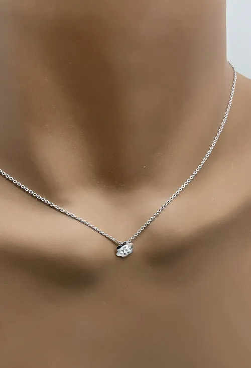 Gargantilla oro blanco 18k motivo flor con circonitas