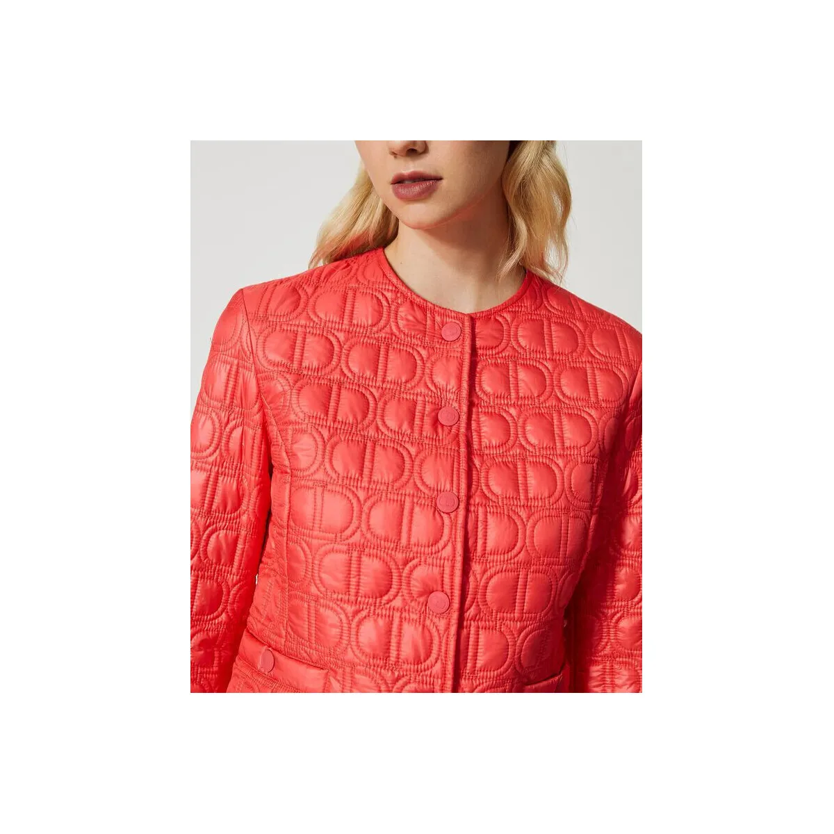 GIACCA IMBOTTITA CON OVAL T ALL OVER Art. 231TP2240
