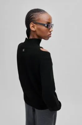 Jersey relaxed fit de cuello medio con detalle recortado