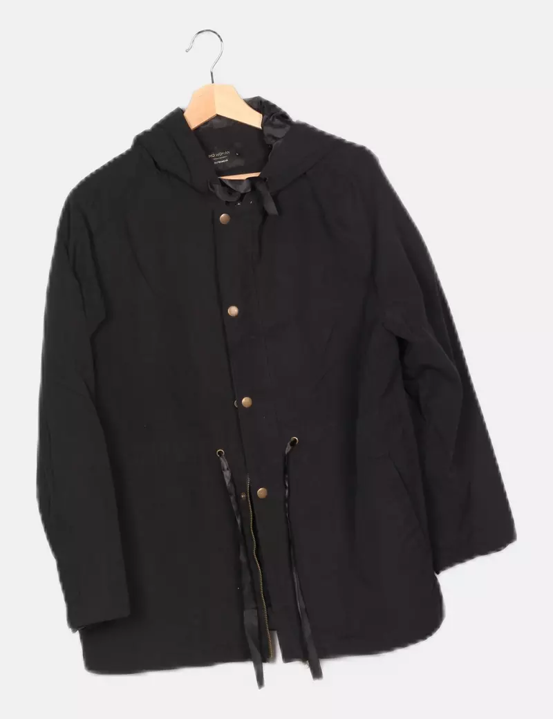 MO woman Parka negra con capucha