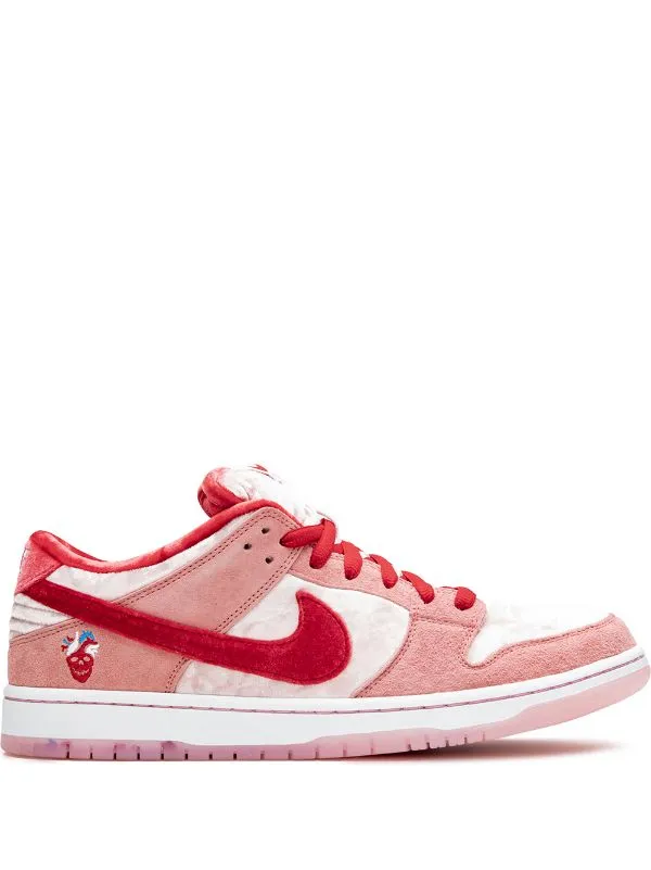 N373O tenis Nike x StrangeLove Dunk Low SB Gamuza Rosa