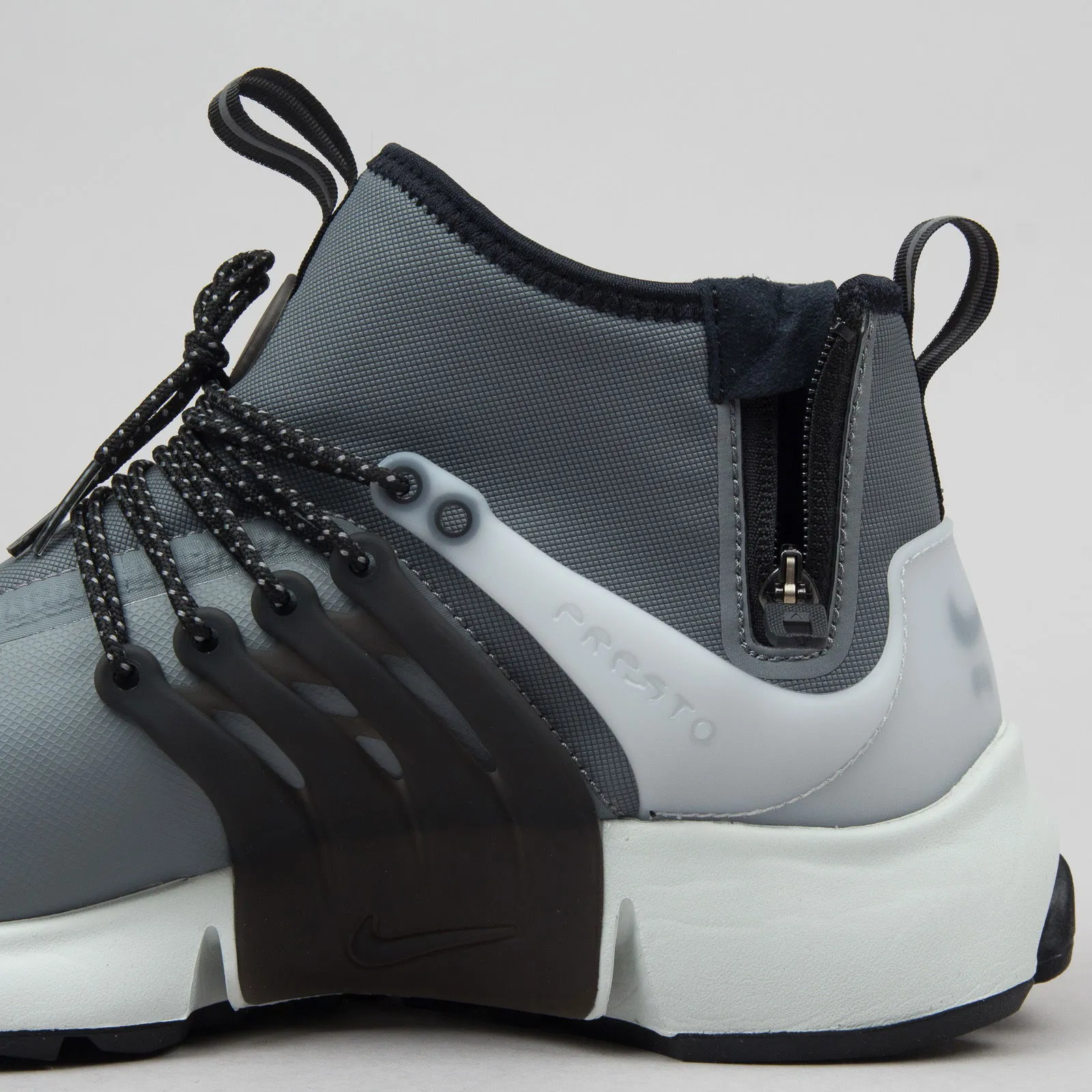 Nike Air Presto Mid Utility