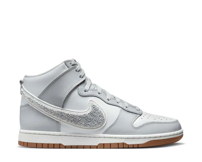 Nike Dunk High Retro