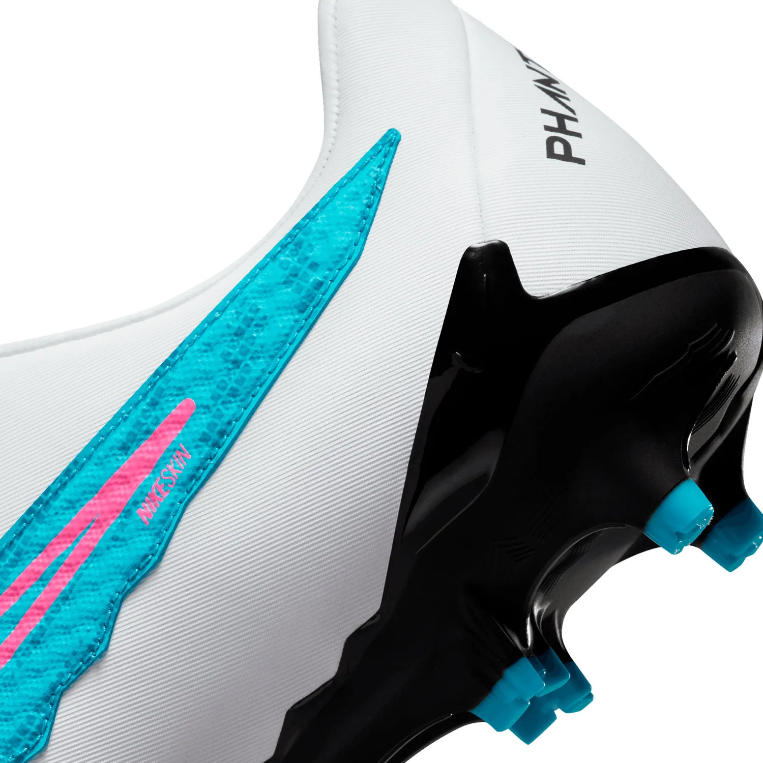 Nike Phantom GX Academy FG/MG