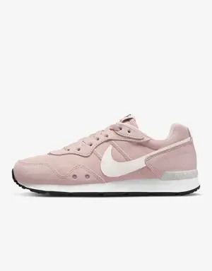 Nike Venture Runner