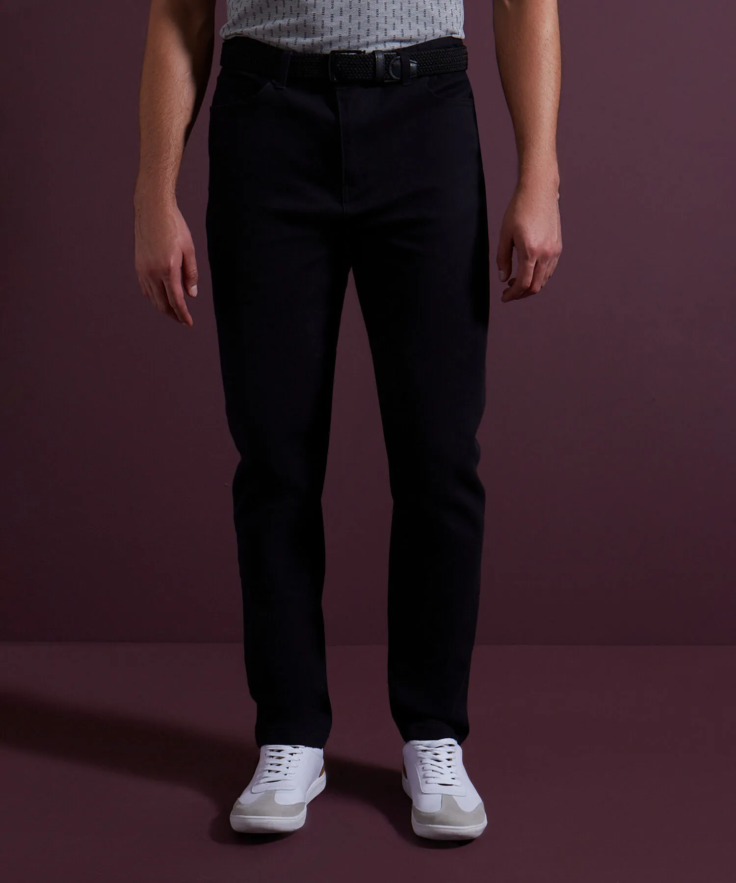 PANTAL&OACUTE;N 5 BOLSILLOS UNICOLOR ESENCIAL