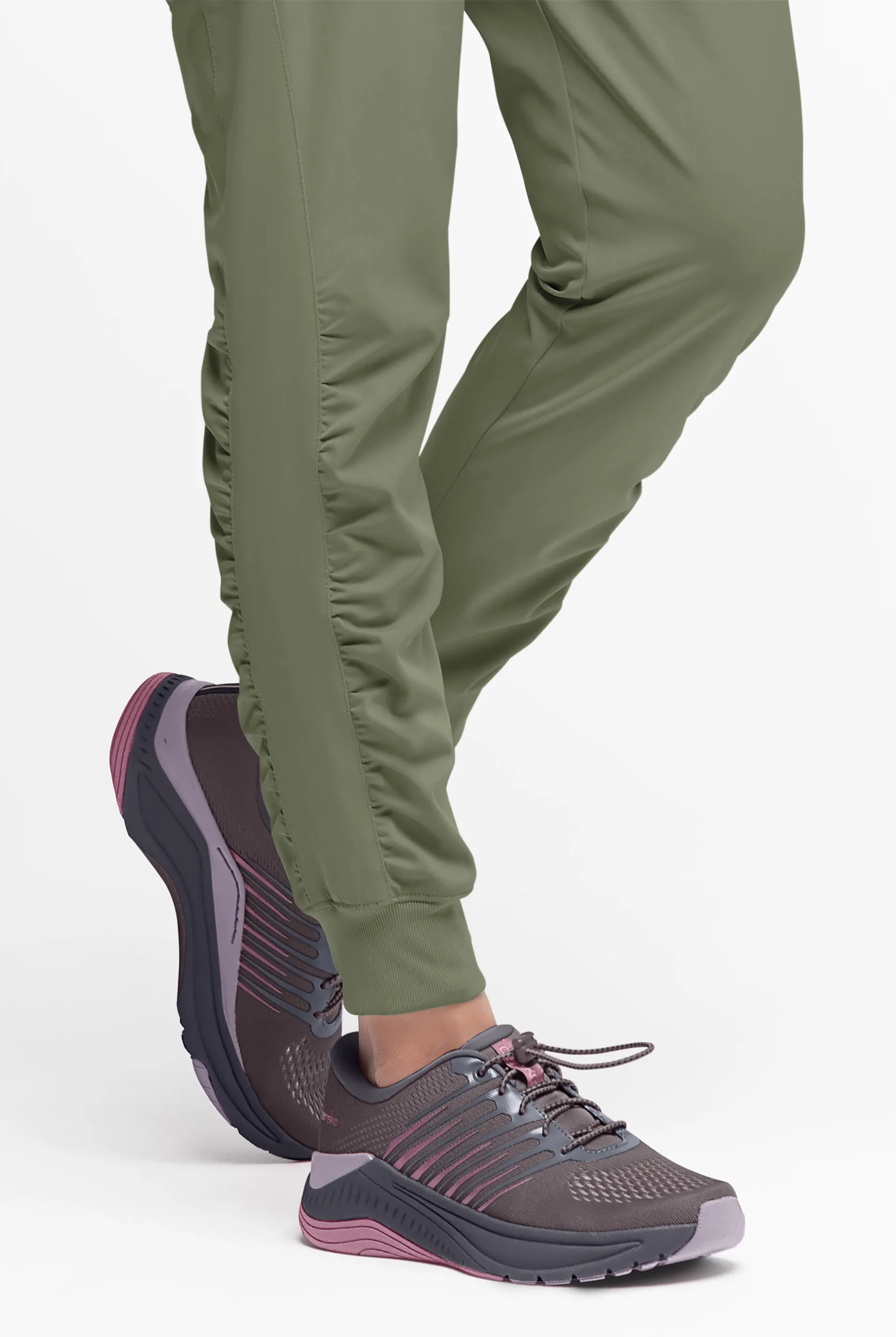 Pantalón médico WhisperLite Calla estilo cargo con pierna fruncida y 6 bolsillos para mujer