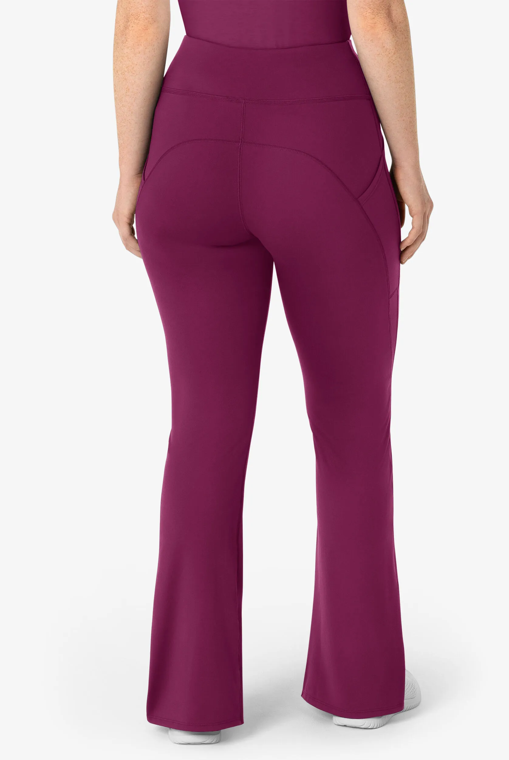Pantalón médico WonderWink Renew STRETCH con piernas acampanadas y 5 bolsillos para mujer