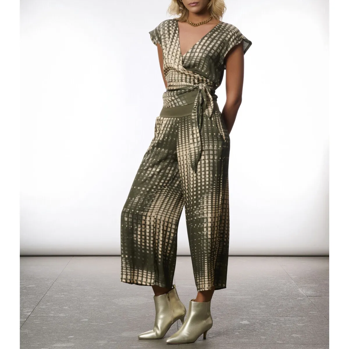 PANTALONE CROP CON BASCHINA Art. S4JP215VS