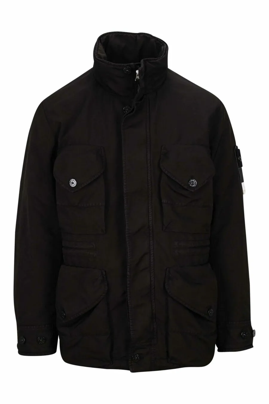 Parka negra con bolsillos y logo parche lateral