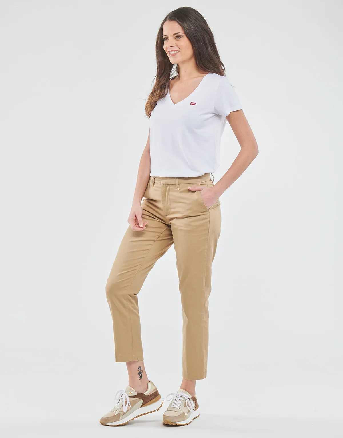 PERFECT VNECK