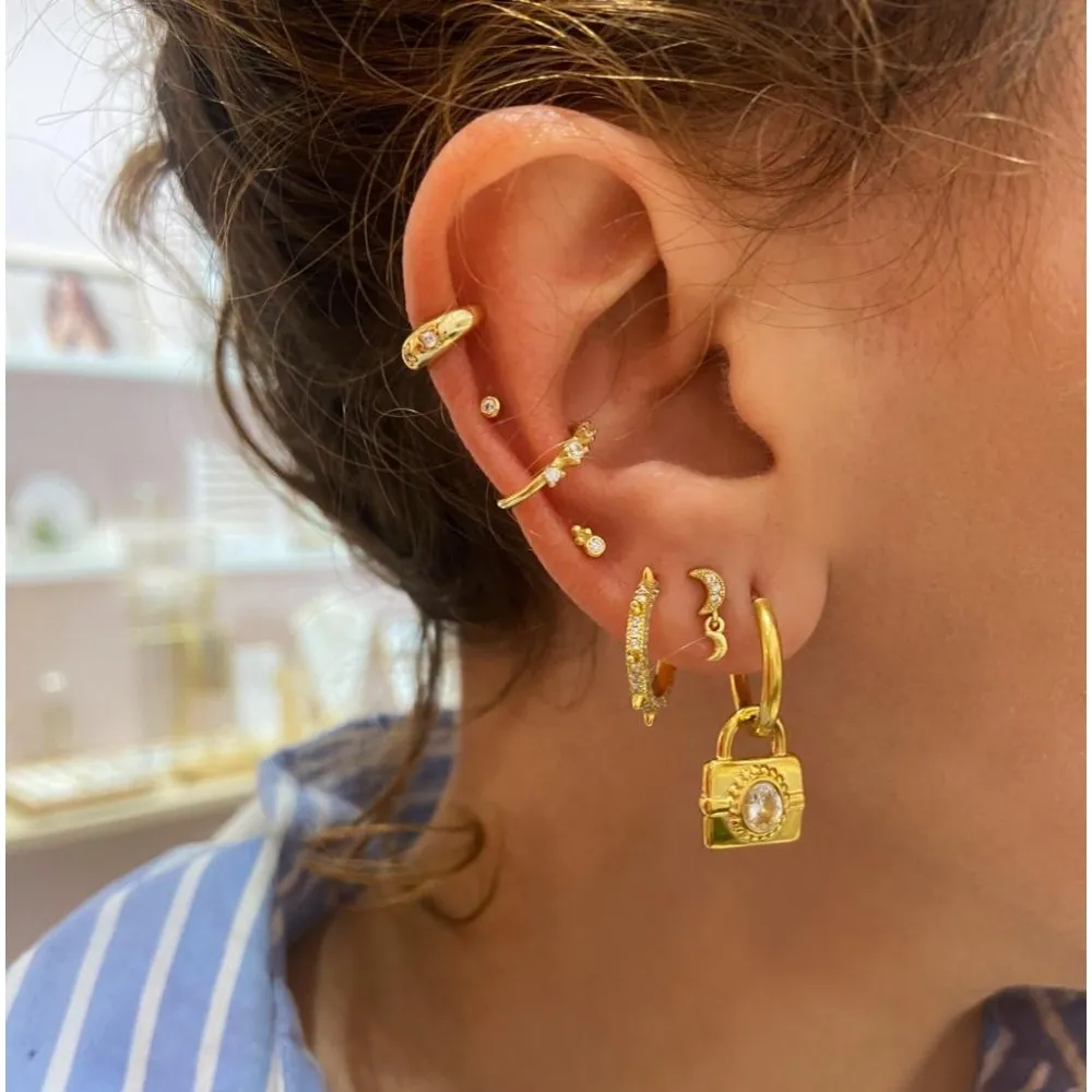 Piercing Daire