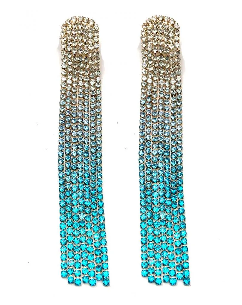 PRECIOSOS PENDIENTES LARGOS AZULES PARA UN LOOKAZO DE FIESTA