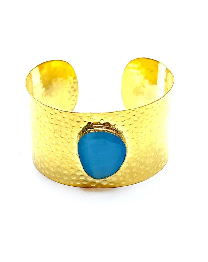PULSERA BRAZALETE GRANDE DORADO CON PIEDRA NATURAL COLOR AZUL TURQUESA DE ALTA BISUTERÍA