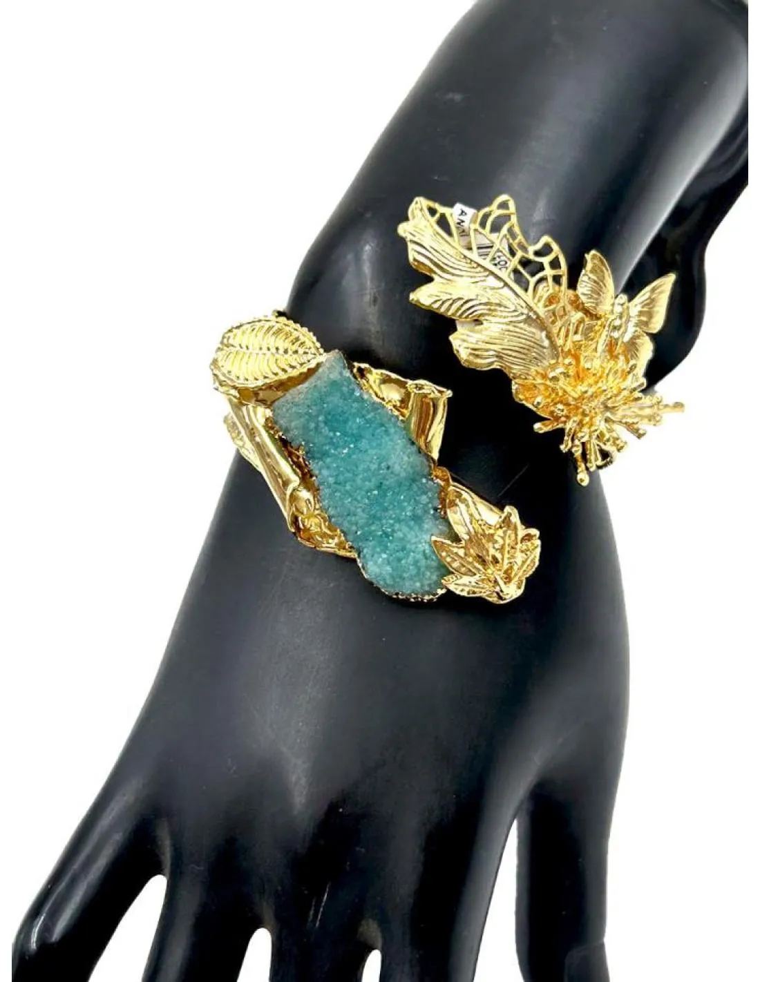 PULSERAS ONLINE DORADAS ANCHAS CON PIEDRA VERDE PARA BODAS FIESTA Y GALAS