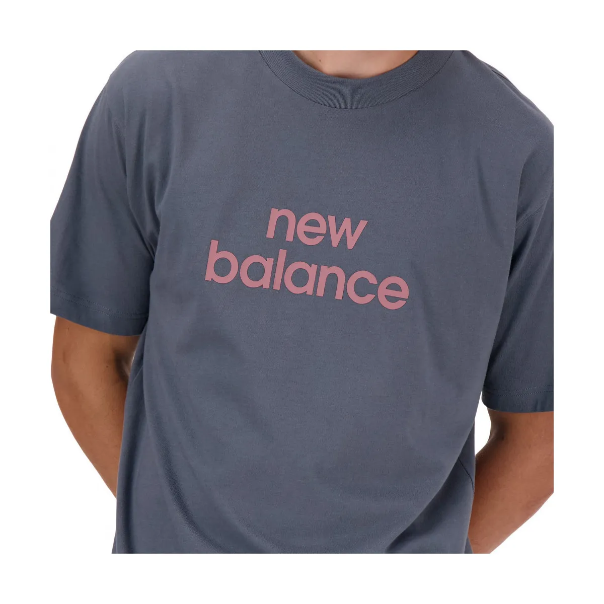 SPORT ESSENTIALS LINEAR TSHIRT
