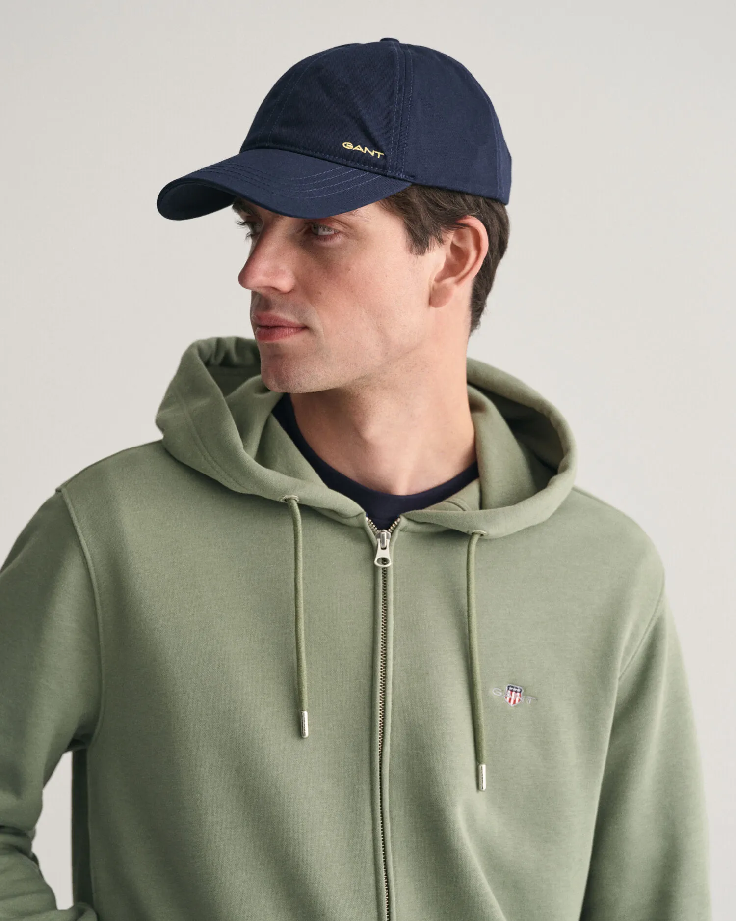 Sudadera con capucha y cremallera Shield