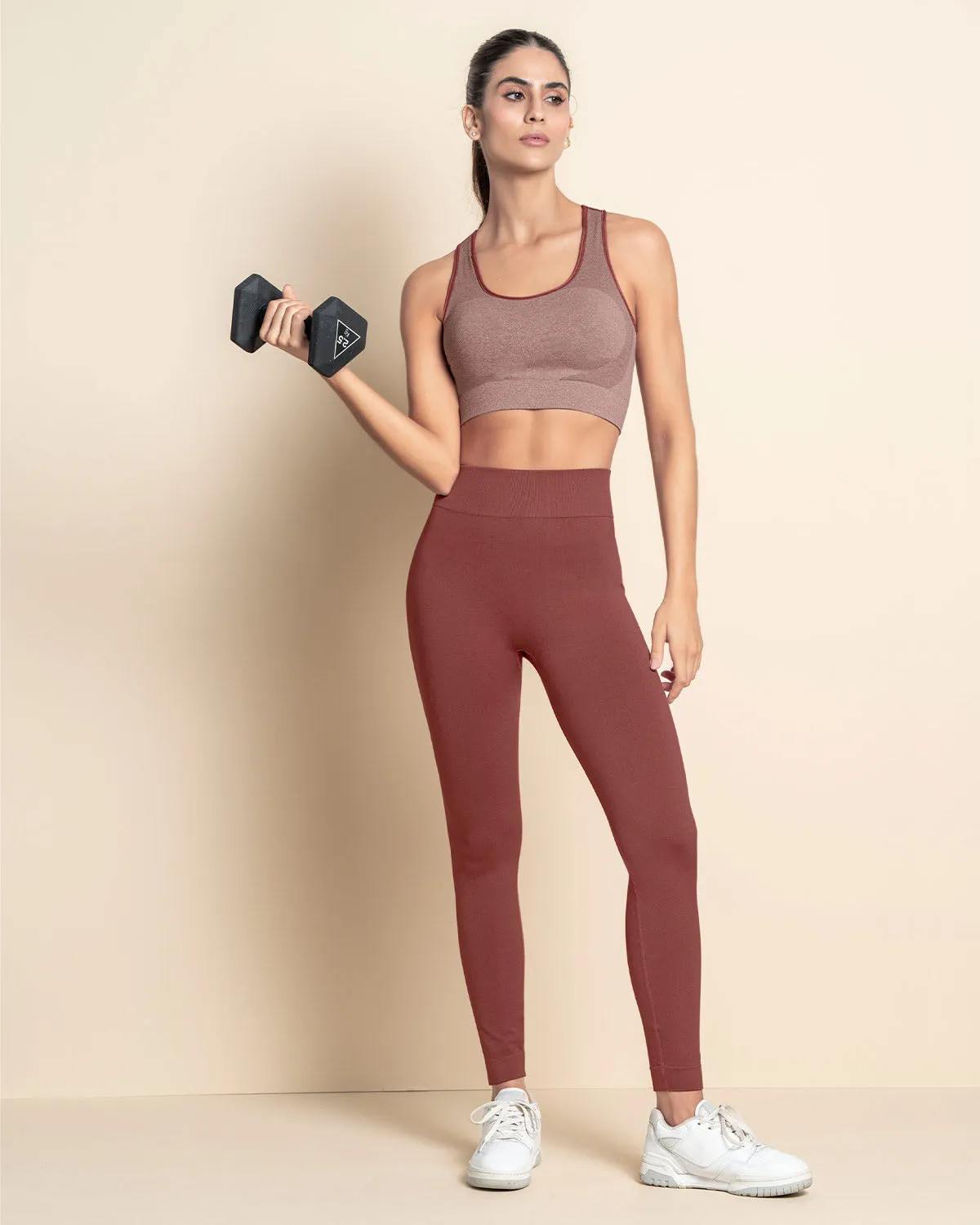 Top sin costuras doble faz con soporte medio de busto