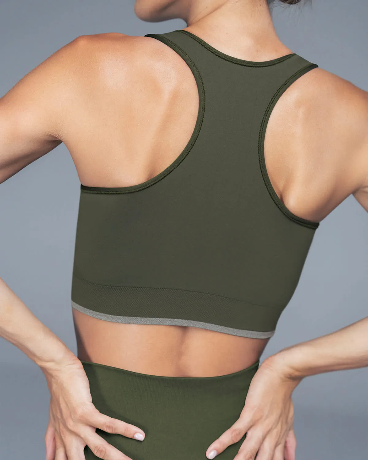 Top sin costuras doble faz con soporte medio de busto