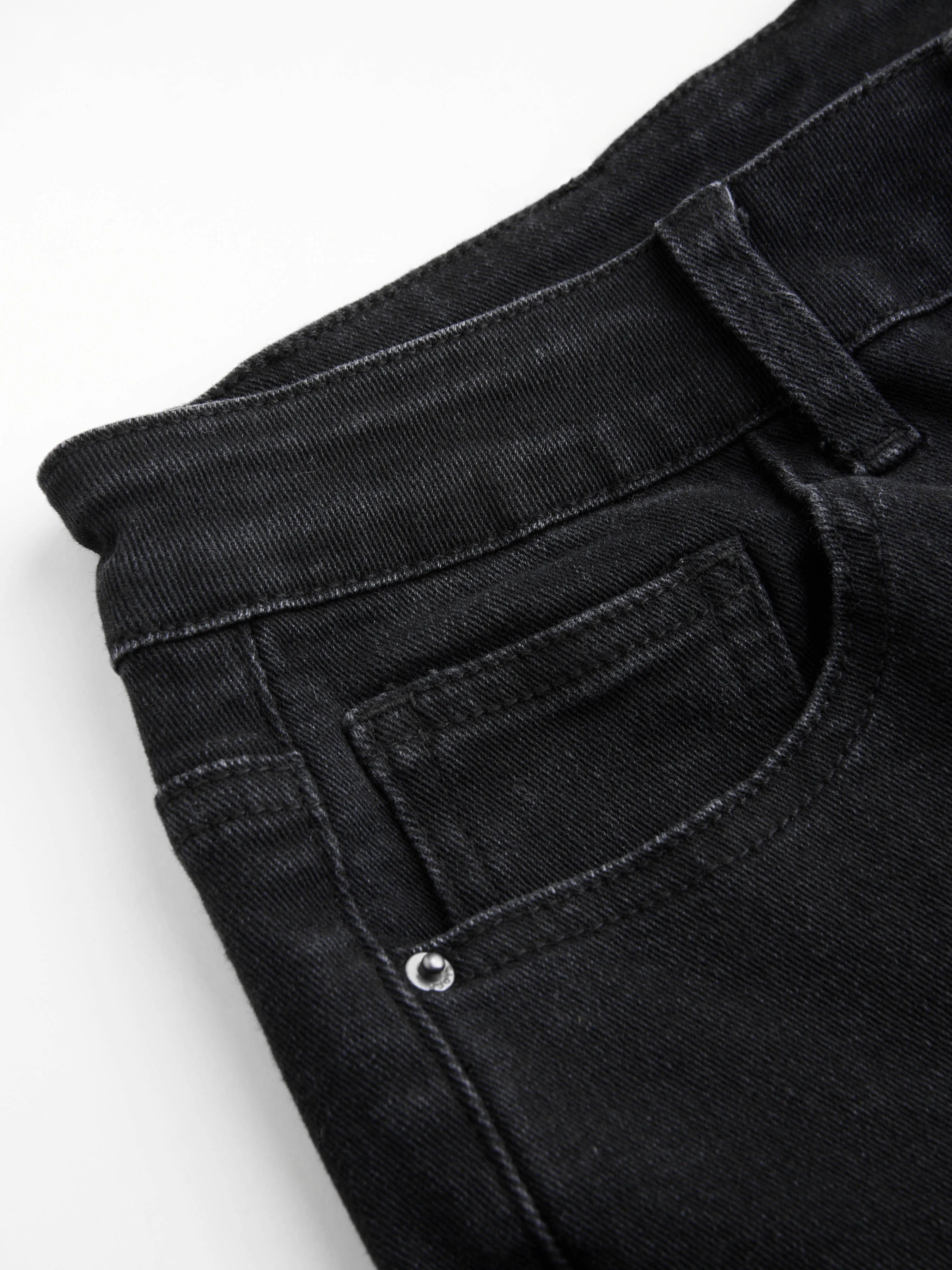 Vaqueros rectos cortos de cintura alta y denim elástico con bolsillos