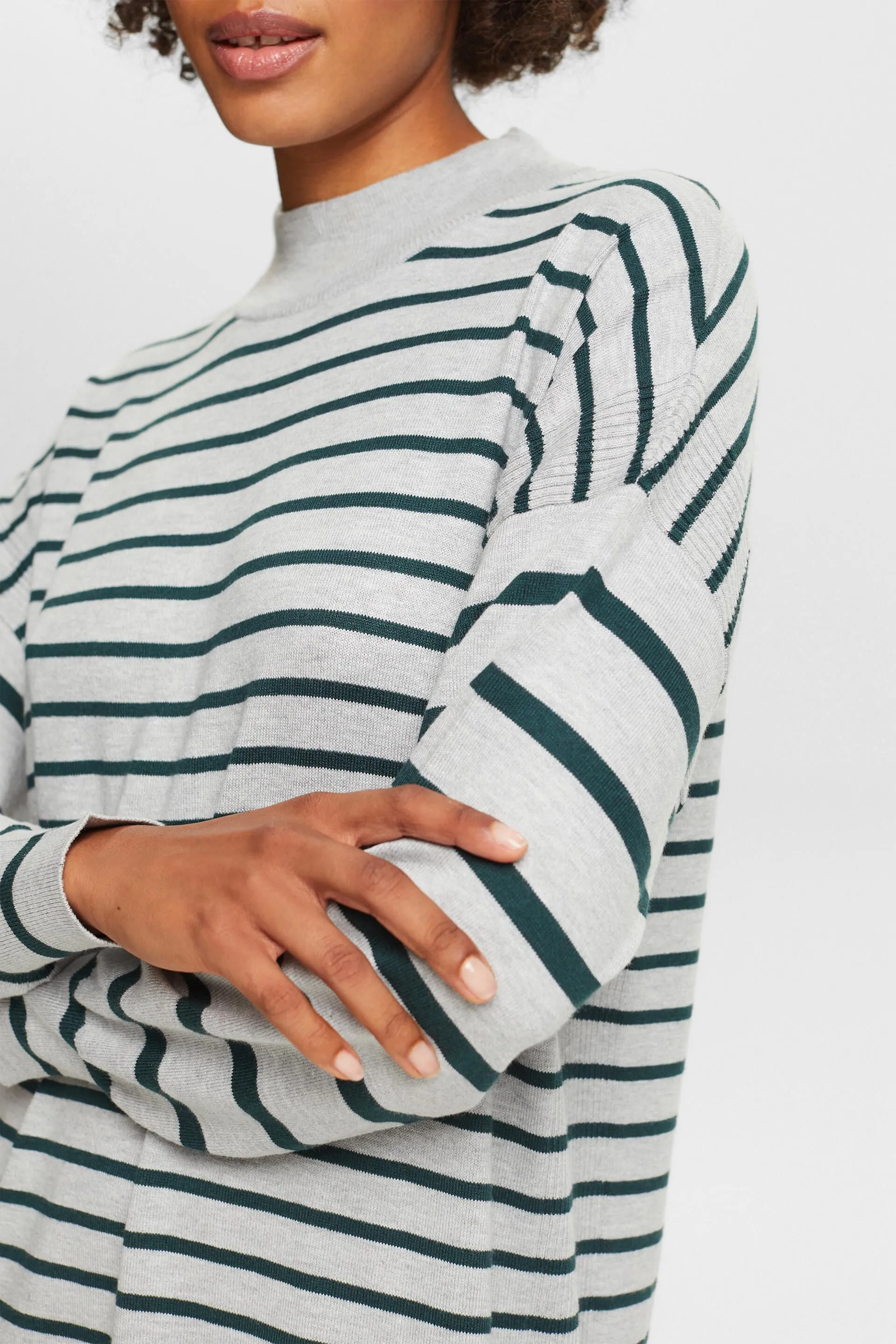 Vestido de punto con cuello alto