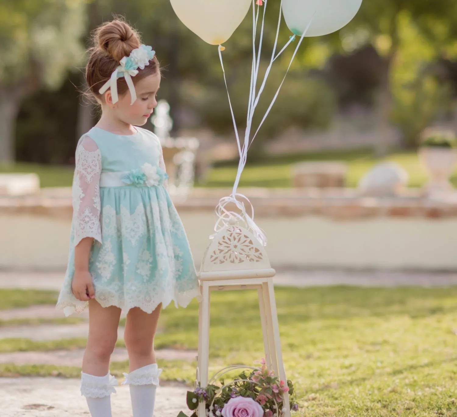 Vestido para arras o ceremonia Tul beige con verde menta