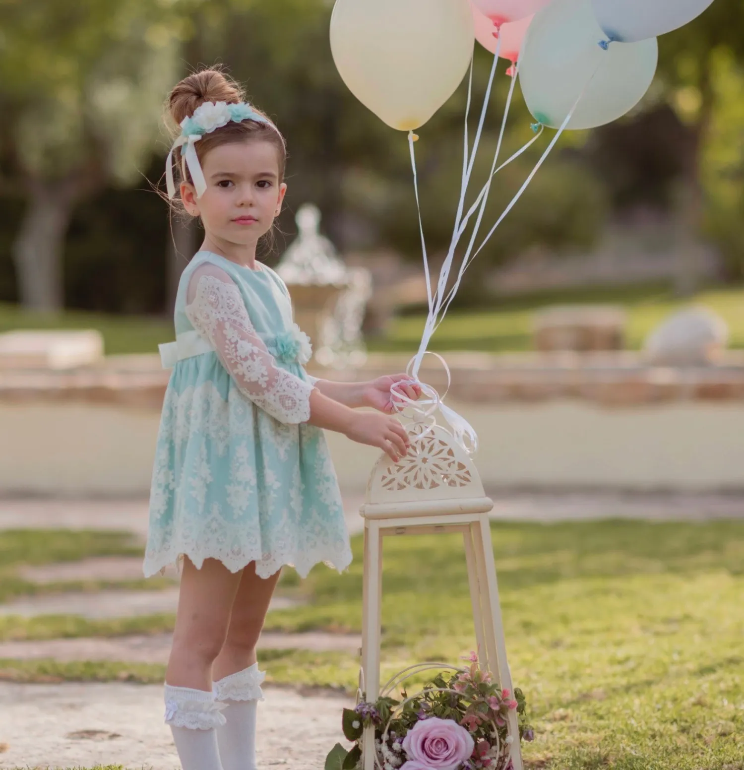 Vestido para arras o ceremonia Tul beige con verde menta