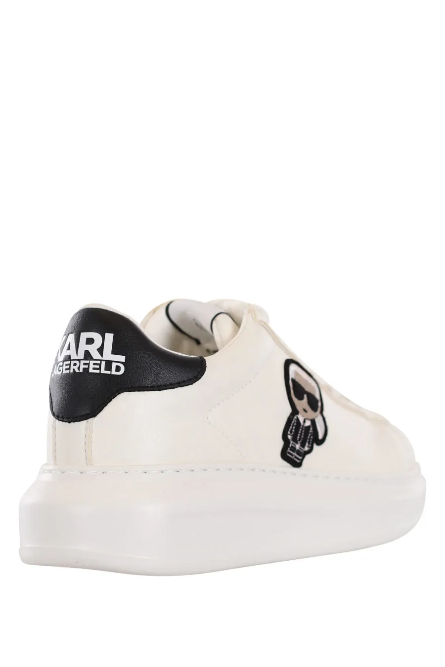 Zapatillas blancas altas con parche